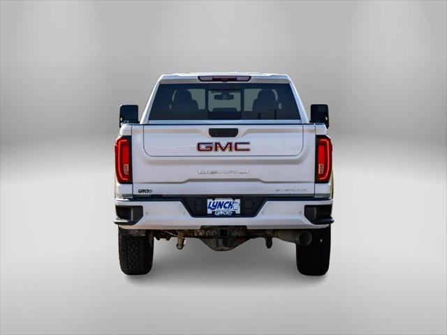 2023 GMC Sierra 2500HD 4WD Crew Cab Standard Bed Denali