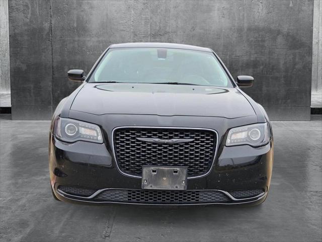 2020 Chrysler 300 Touring