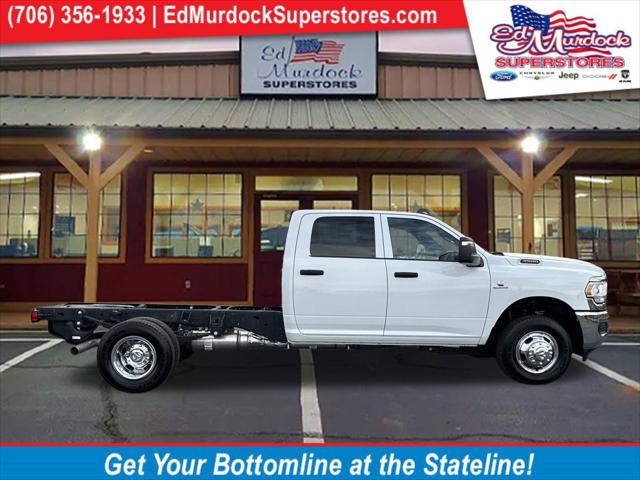 2024 RAM Ram 3500 Chassis Cab RAM 3500 TRADESMAN CREW CAB CHASSIS 4X4 60 CA