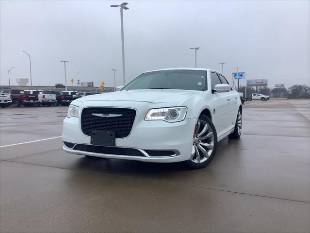 2020 Chrysler 300 Touring L