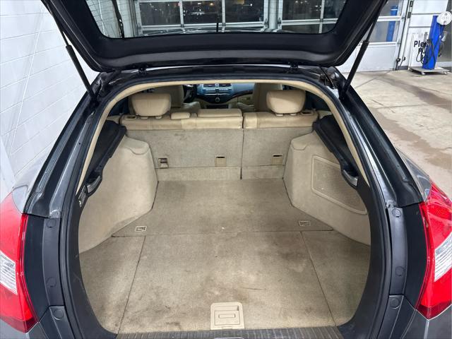 Used 2012 Honda Crosstour For Sale in Wilmington, OH