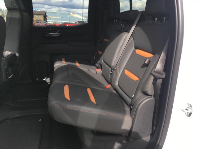 2025 GMC Sierra 1500 4WD Crew Cab Short Box AT4