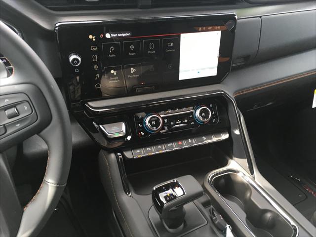 2025 GMC Sierra 1500 4WD Crew Cab Short Box AT4