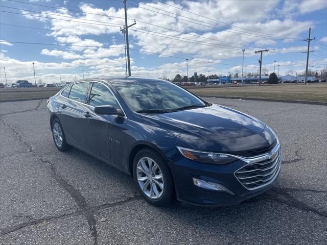 Used 2022 Chevrolet Malibu 1LT with VIN 1G1ZD5ST2NF146445 for sale in Waterford, MI