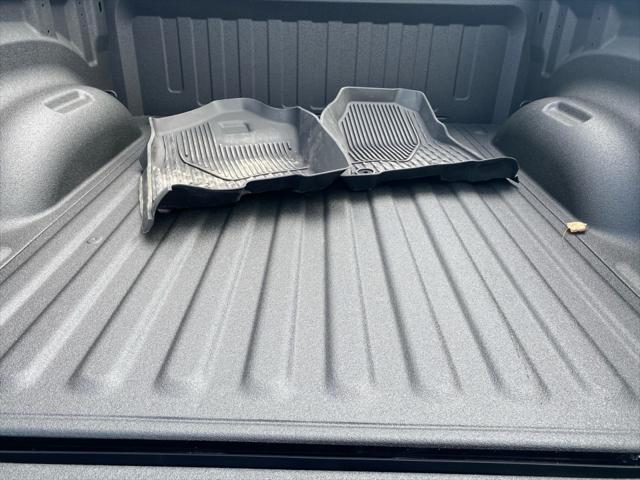 2024 Ram 1500 Big Horn Crew Cab 4x4 57 Box