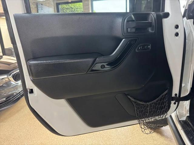 2014 Jeep Wrangler Unlimited Altitude