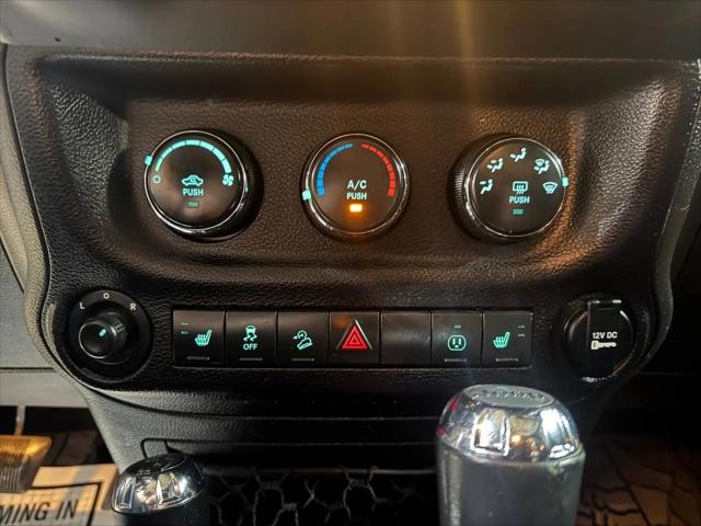 2014 Jeep Wrangler Unlimited Altitude