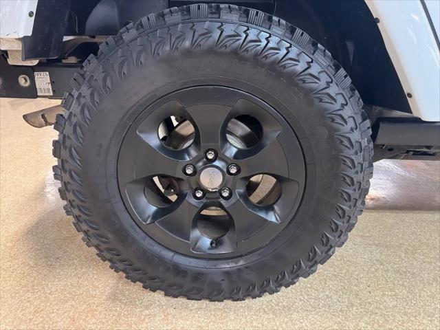 2014 Jeep Wrangler Unlimited Altitude