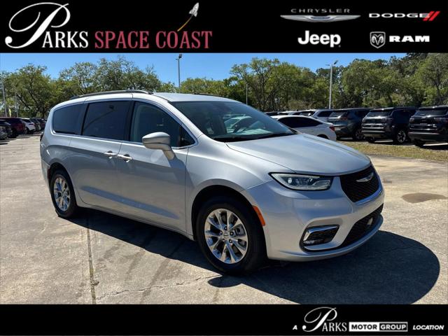 2022 Chrysler Pacifica Touring L AWD