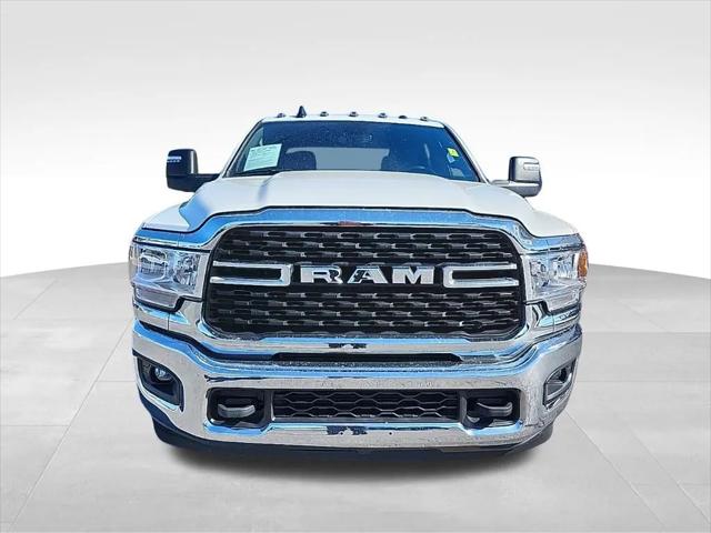 2023 RAM 3500 Big Horn Crew Cab 4x4 8 Box