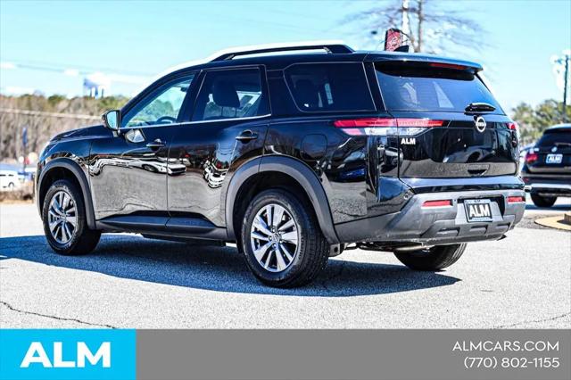 2024 Nissan Pathfinder SV FWD