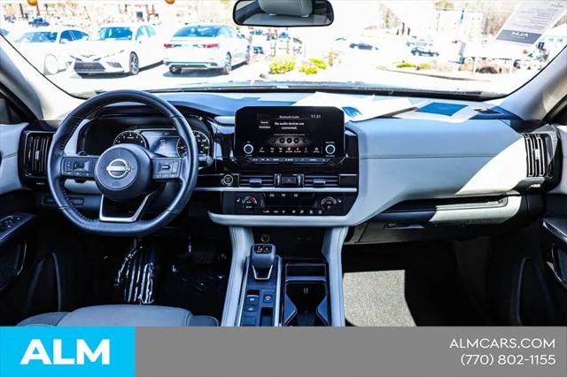 2024 Nissan Pathfinder SV FWD