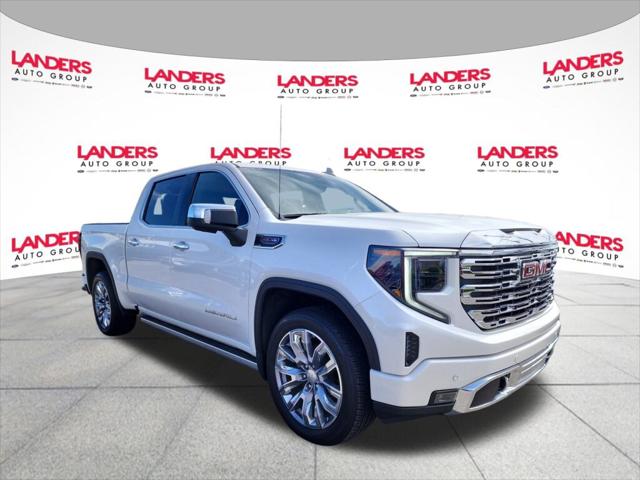 2023 GMC Sierra 1500 4WD Crew Cab Short Box Denali