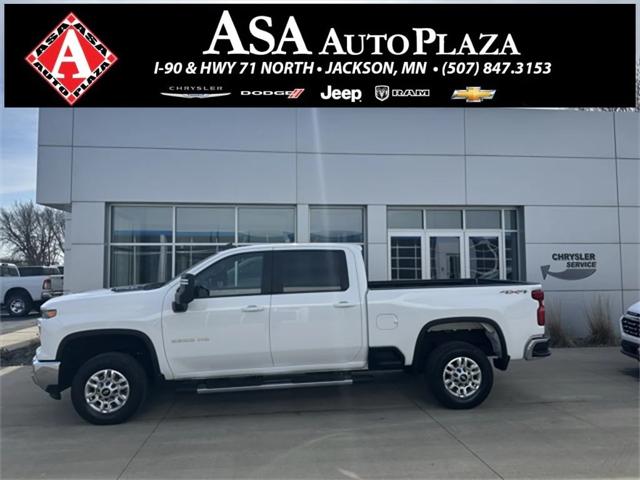 2024 Chevrolet Silverado 2500HD 4WD Crew Cab Standard Bed LT