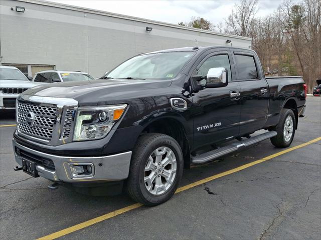 2016 Nissan TITAN XD SL Diesel