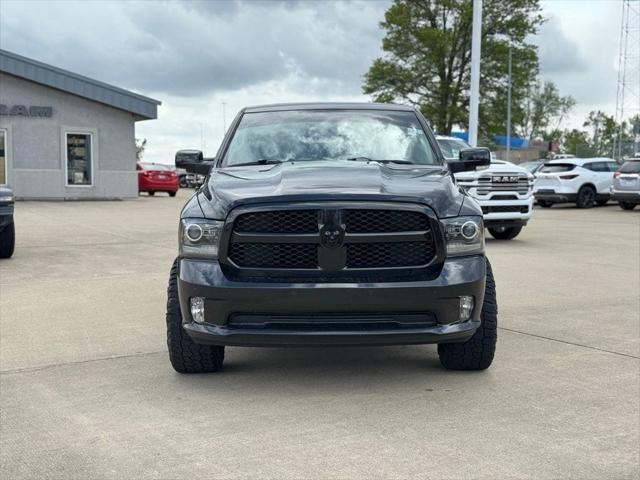 2018 RAM 1500 Night Crew Cab 4x4 57 Box