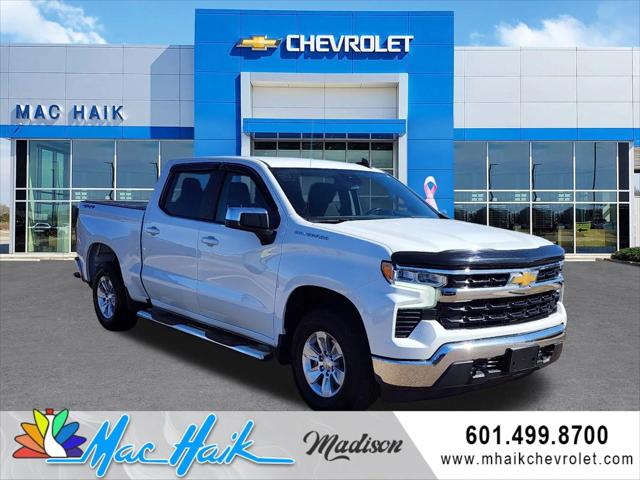2022 Chevrolet Silverado 1500 4WD Crew Cab Standard Bed LT