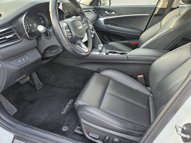 2024 Genesis G70 2.5T RWD