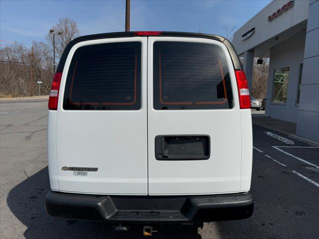 2022 Chevrolet Express Cargo Van RWD 3500 Regular Wheelbase WT