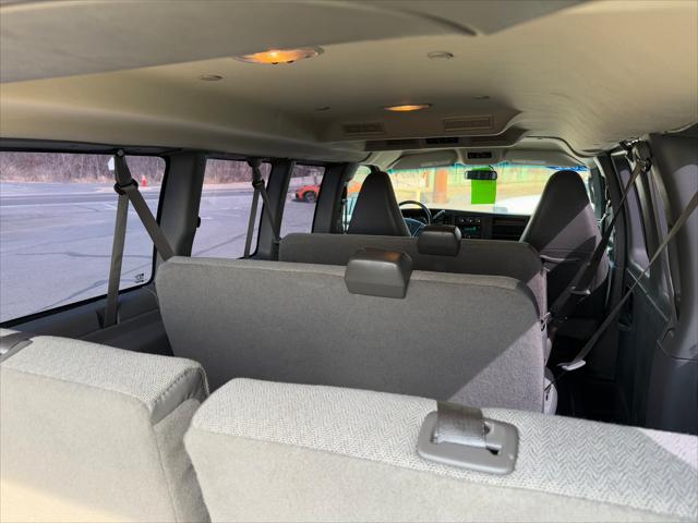 2022 Chevrolet Express Cargo Van RWD 3500 Regular Wheelbase WT