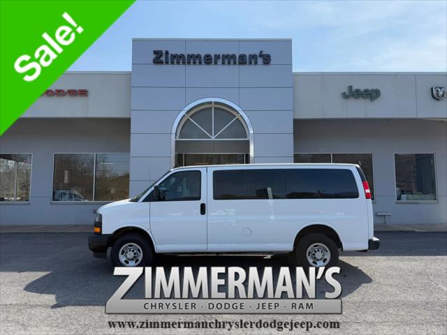 2022 Chevrolet Express Cargo RWD 3500 Regular Wheelbase WT