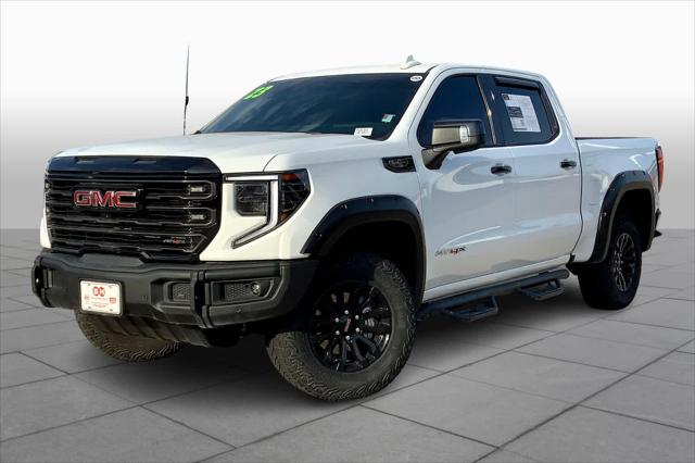 2023 GMC Sierra 1500 4WD Crew Cab Short Box AT4X