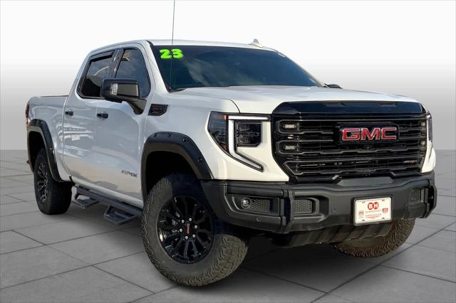 2023 GMC Sierra 1500 4WD Crew Cab Short Box AT4X