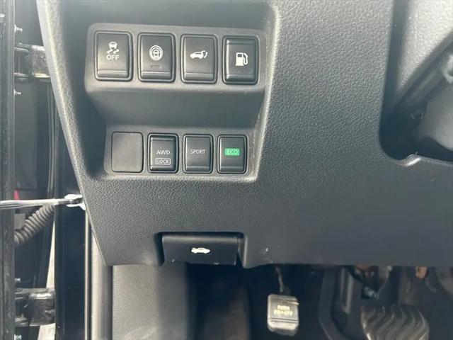 2020 Nissan Pathfinder SV 2WD