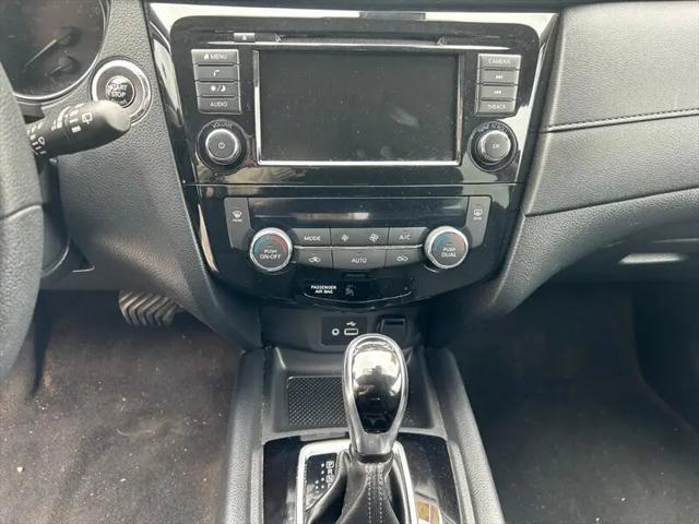 2020 Nissan Pathfinder SV 2WD