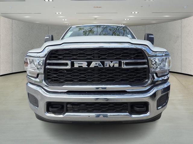 2024 RAM Ram 3500 RAM 3500 TRADESMAN CREW CAB 4X4 8 BOX