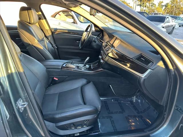 2011 BMW 5 Series 528i