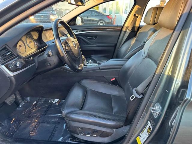 2011 BMW 5 Series 528i