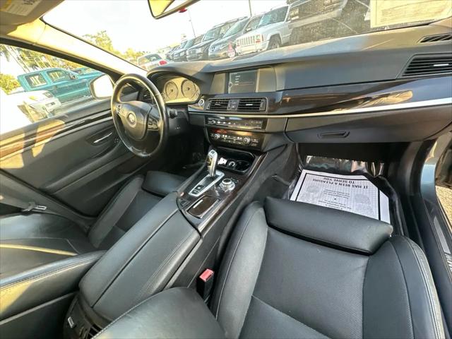 2011 BMW 5 Series 528i