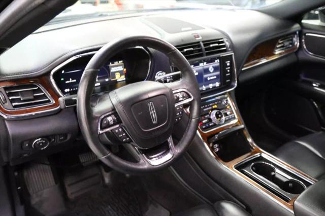 2018 Lincoln Continental Premiere