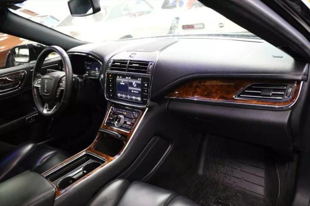 2018 Lincoln Continental Premiere