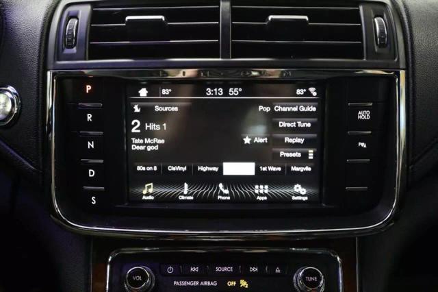 2018 Lincoln Continental Premiere