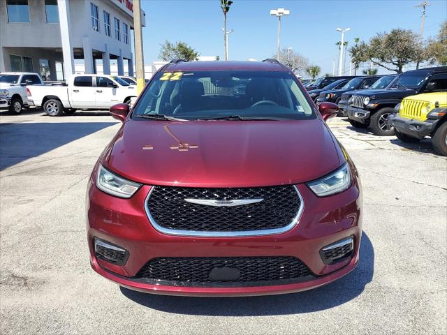 2022 Chrysler Pacifica Touring L AWD
