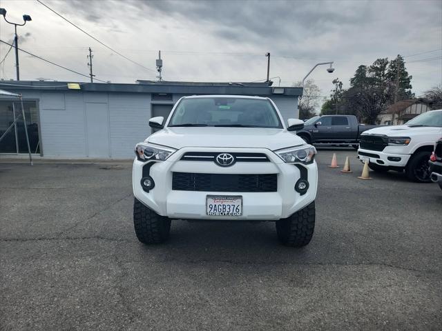 2022 Toyota 4Runner SR5