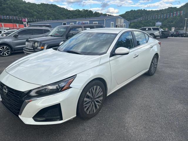 2023 Nissan Altima SV FWD