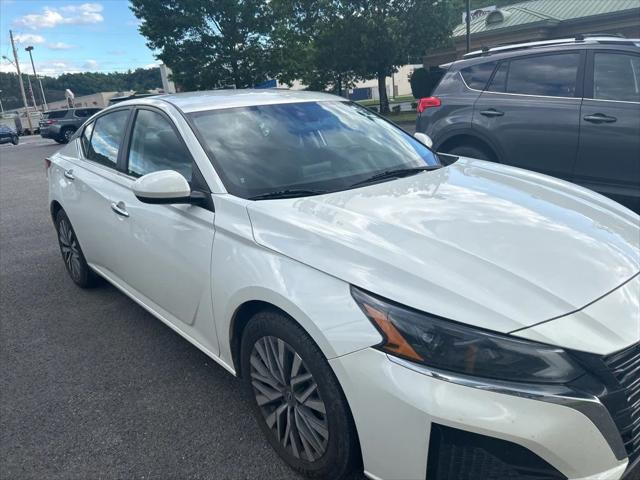 2023 Nissan Altima SV FWD