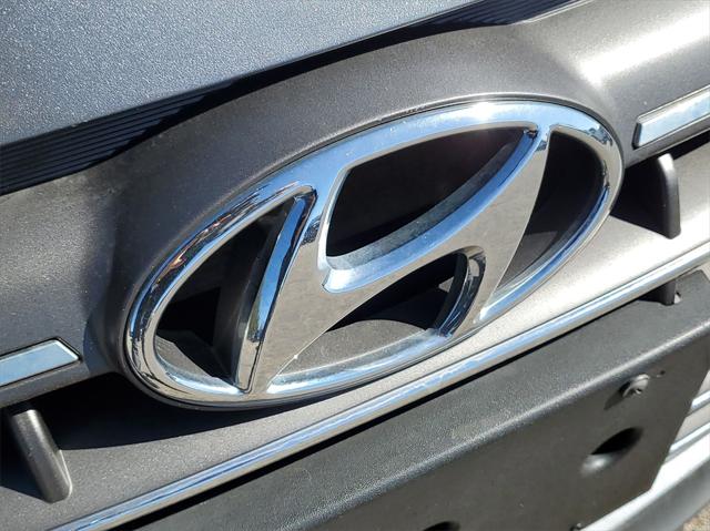 Used 2019 Hyundai Elantra For Sale in Waterford Twp, MI