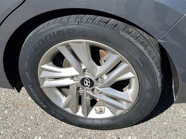 Used 2019 Hyundai Elantra For Sale in Waterford Twp, MI