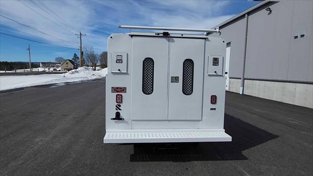2024 Ford Transit Cutaway Cutaway