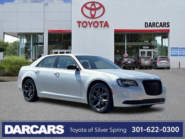 2022 Chrysler 300 Touring