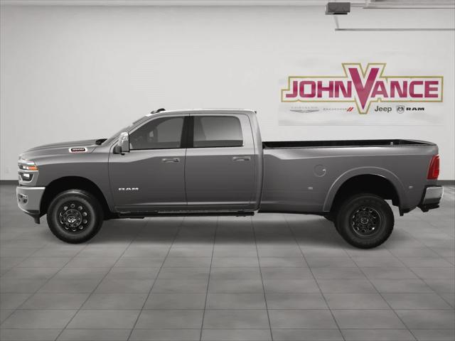 2025 RAM Ram 3500 RAM 3500 LARAMIE CREW CAB 4X4 8 BOX