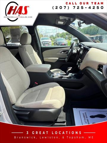 2022 Chevrolet Traverse AWD LT Cloth