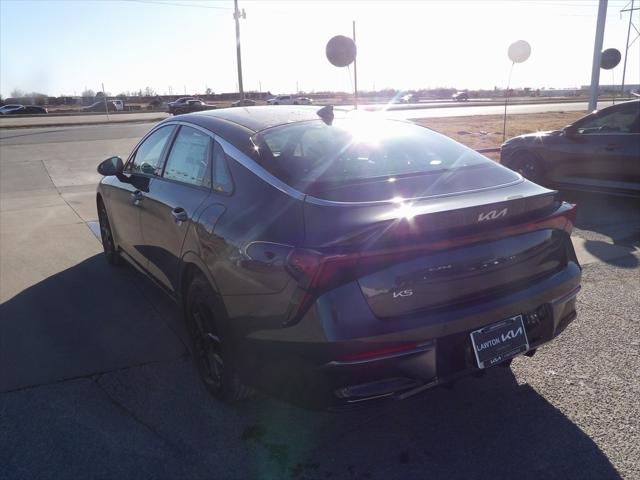 2025 Kia K5 LXS