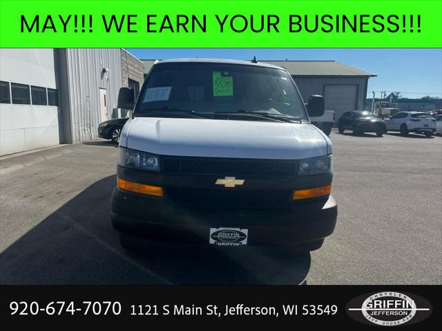 2022 Chevrolet Express Passenger RWD 3500 Extended Wheelbase LS