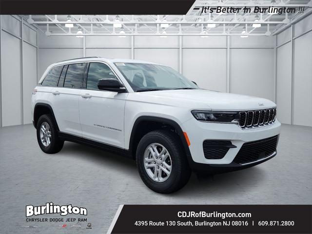 2025 Jeep Grand Cherokee GRAND CHEROKEE LAREDO 4X4