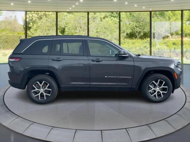 2025 Jeep Grand Cherokee GRAND CHEROKEE LIMITED 4X4